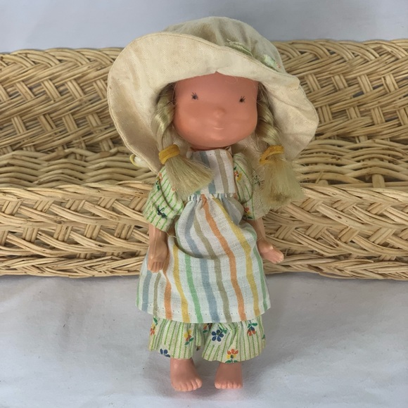 Vintage 1975 KTC ~ Holly Hobbie Friend Amy 6" Knickerbocker Doll w/Sun hat - Picture 3 of 4